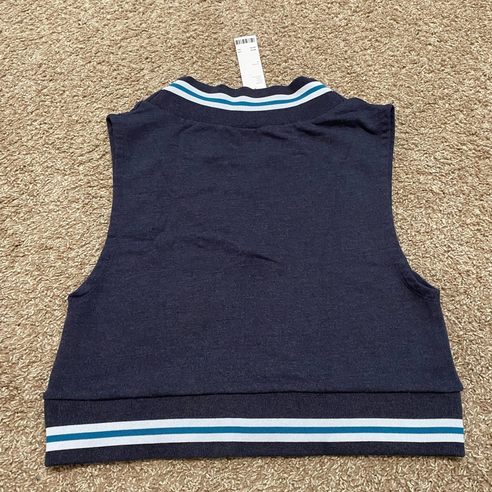 Urban Outfitters Badminton Sweater Vest Size S NWT - Picture 8 of 8
